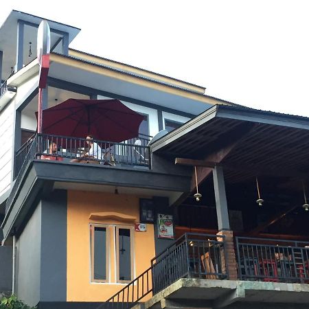 Bintang By Tobias Lodge Cafe & Restaurant Kelimutu Luaran gambar