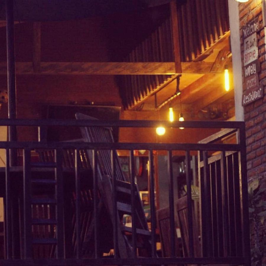 Bintang By Tobias Lodge Cafe & Restaurant Kelimutu Luaran gambar